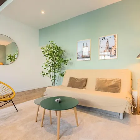 Apartment In The Heart Of Old